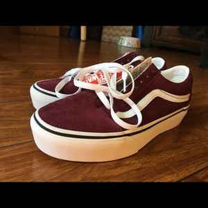 NWT Vans Women’s Old Skool Platform Shoes